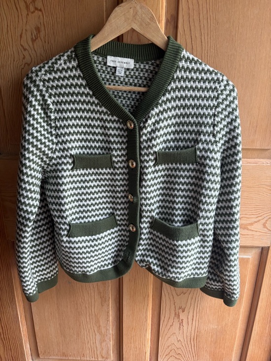 Free Assembly Sweaters - Green & White Stripe Cardigan | Gold Buttons | size Large